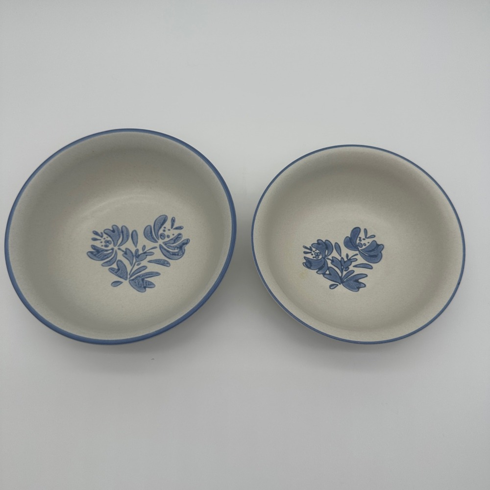 Pfaltzgraff Yorktowne Blue Floral Stoneware Bowls Set of 2 USA Vintage